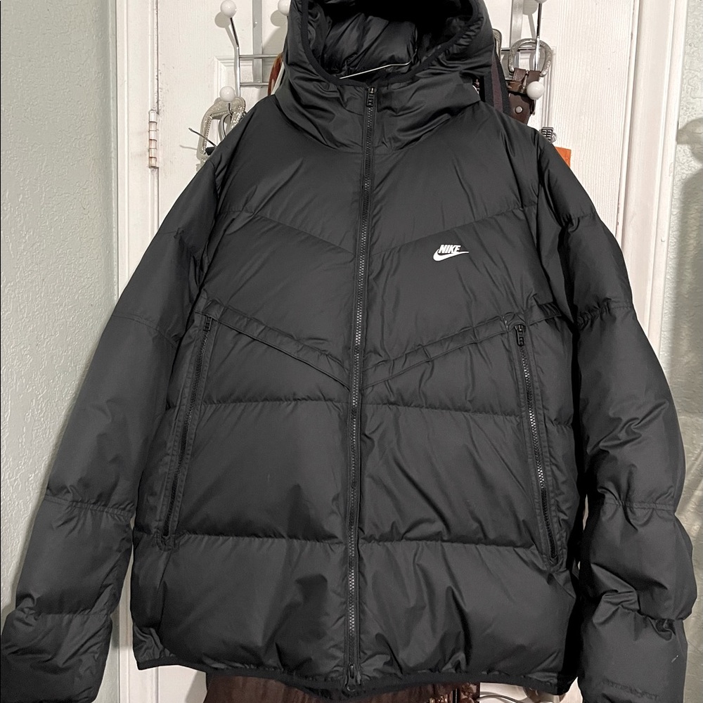 Nike Windrunner Jacket - Men's